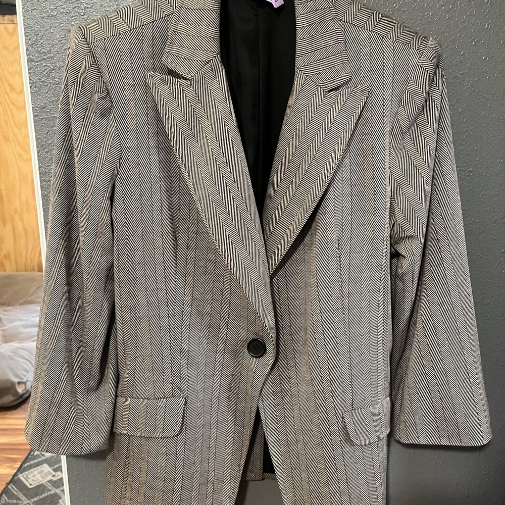 Max Studio Gray Herringbone Blazer